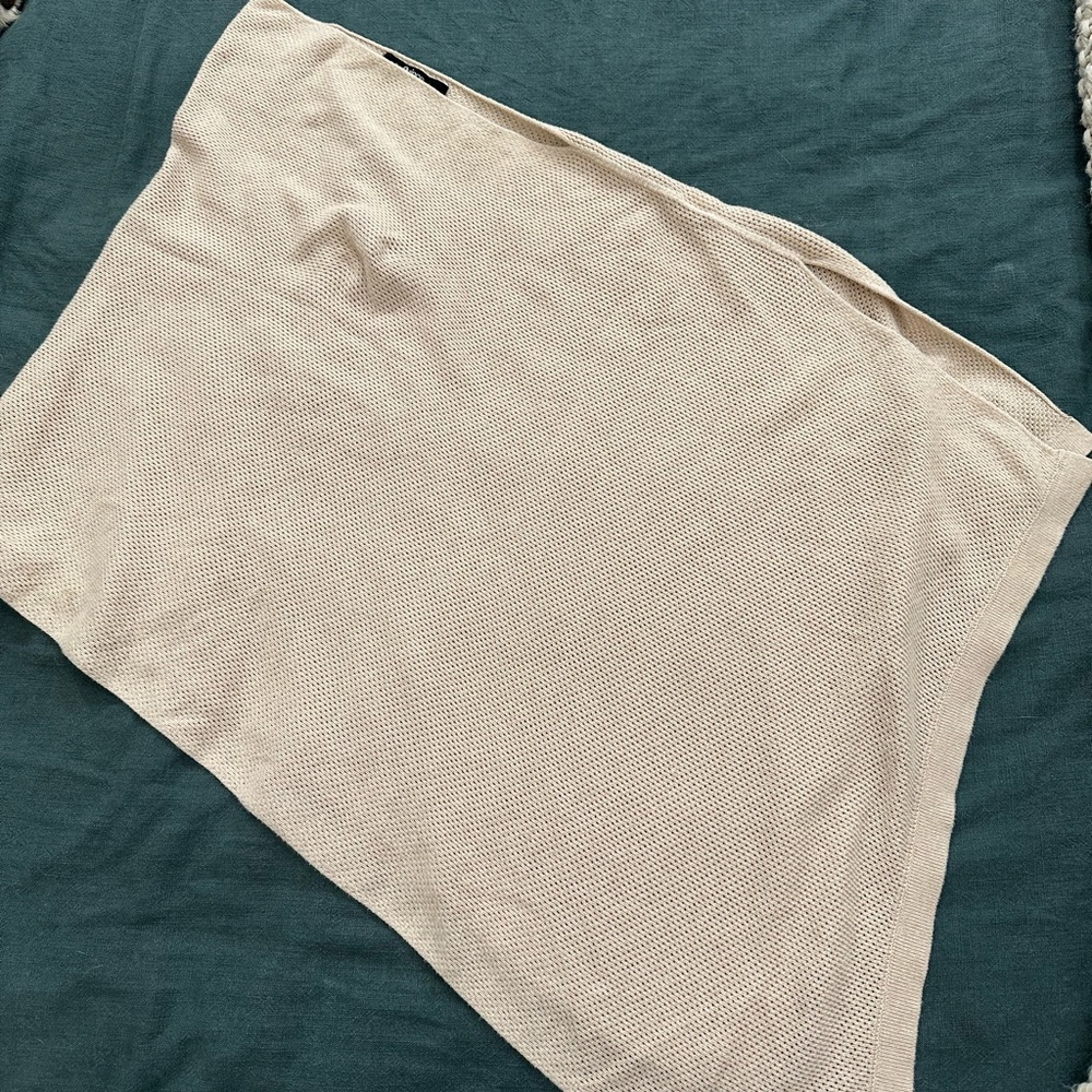Quince Heather Oatmeal Lightweight Cotton Cashmere Nursing Shawl - Picture 6 of 9